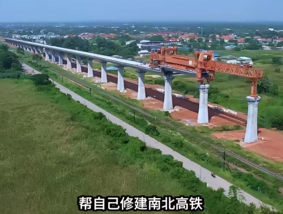 越南现在太尴尬了，本来还以为中日会抢着接南北高铁项目，没想到日本不接招，中国企业
