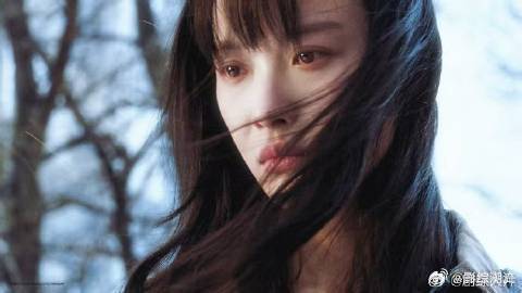 刘雅瑟帮柏庶加倪妮微信 剧中的柏庶和葛文君的错过太揪心，但刘雅瑟和倪妮的互动却让