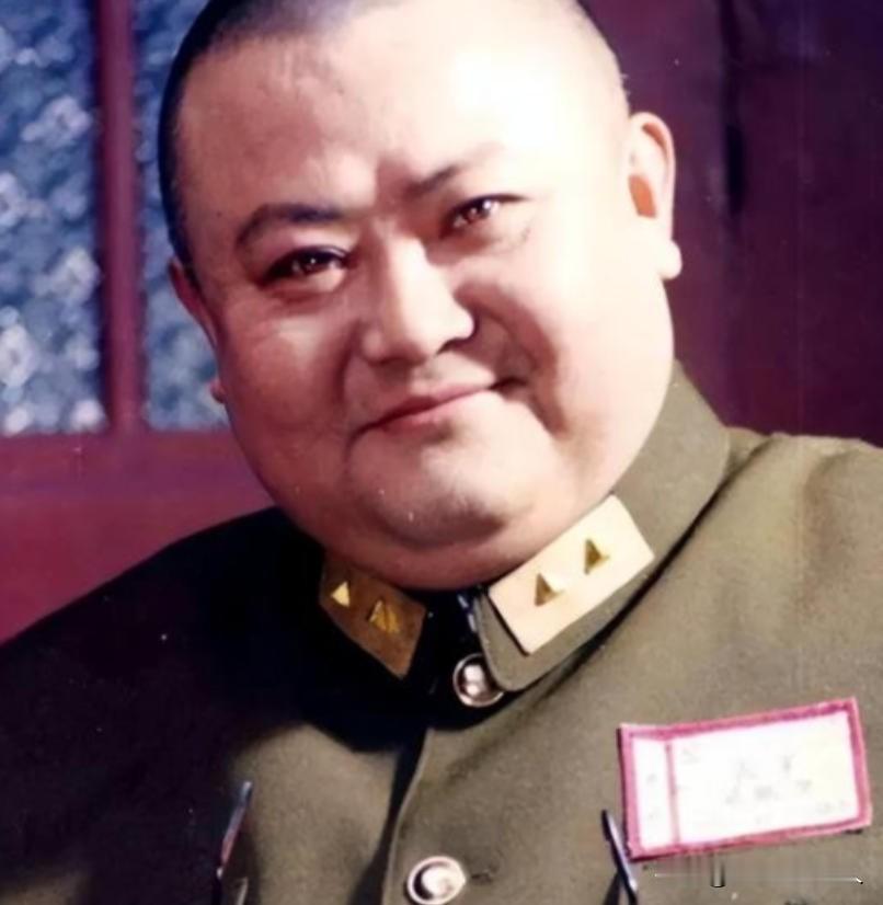 解放后，川军名将范绍增将七个妻子叫到身边，对她们说道:“现在实行一夫一妻了，你们