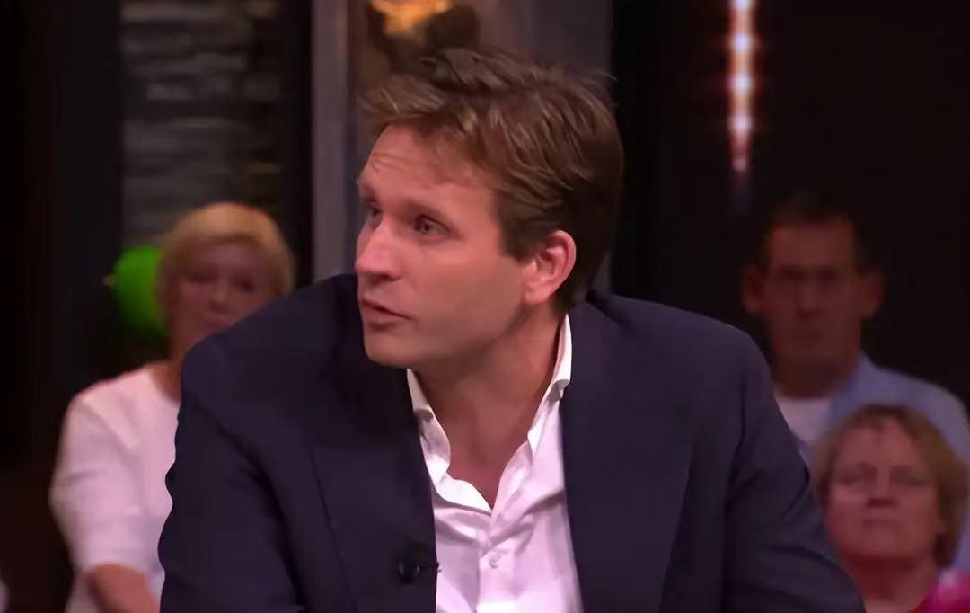 分道扬镳，荷兰言而无信，不给安世中国晶圆，闻泰直接使出一新招

荷兰言而无信耍阴