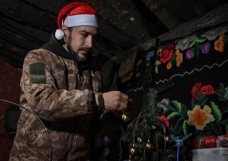 【不敢拒绝特朗普！俄方视和平计划为“起点”，但对两大关键点不满】海外新鲜事俄乌冲