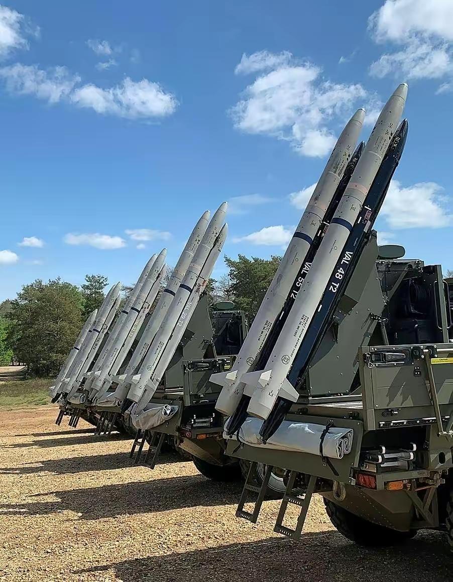 英国继续在乌克兰冲突地区测试其研发成果。

​- 伦敦方面证实，已向乌克兰交付1