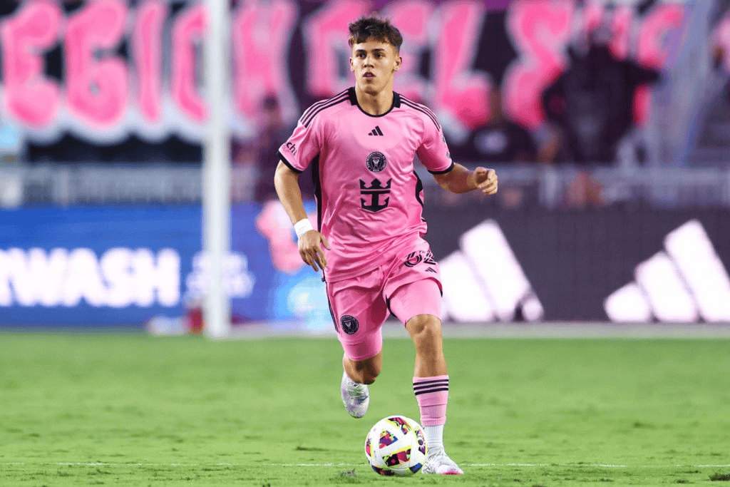 根特等欧洲球队关注迈阿密后卫诺亚-艾伦，但尚未出价