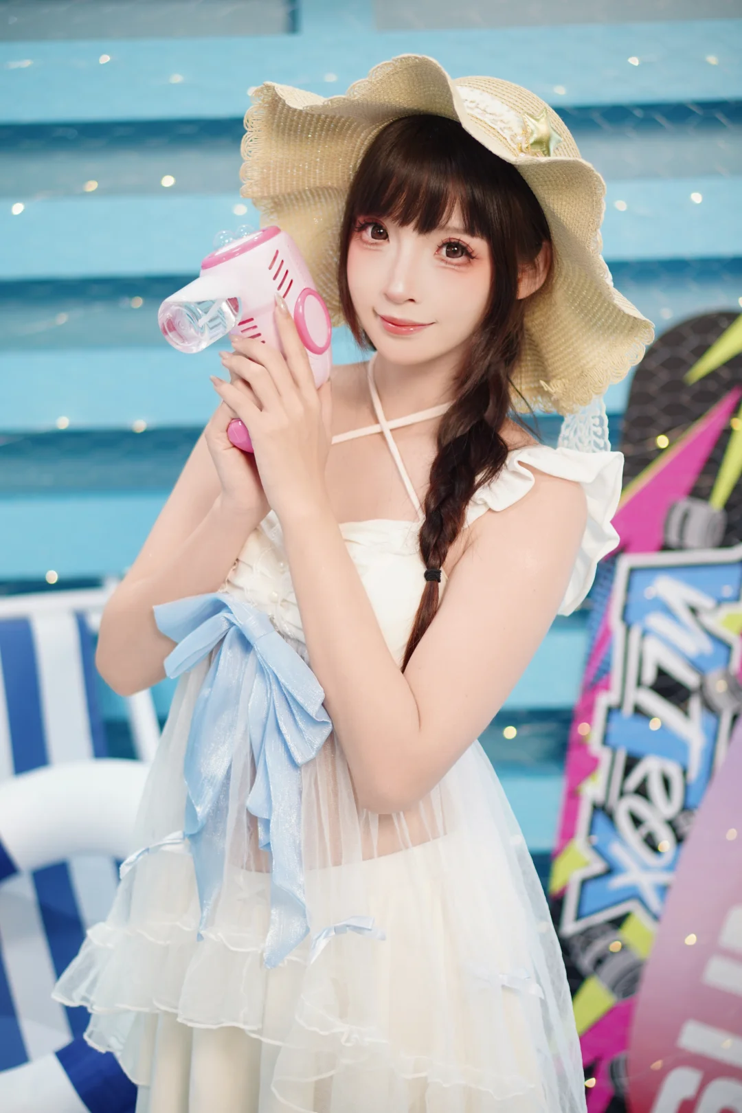夏日泳装