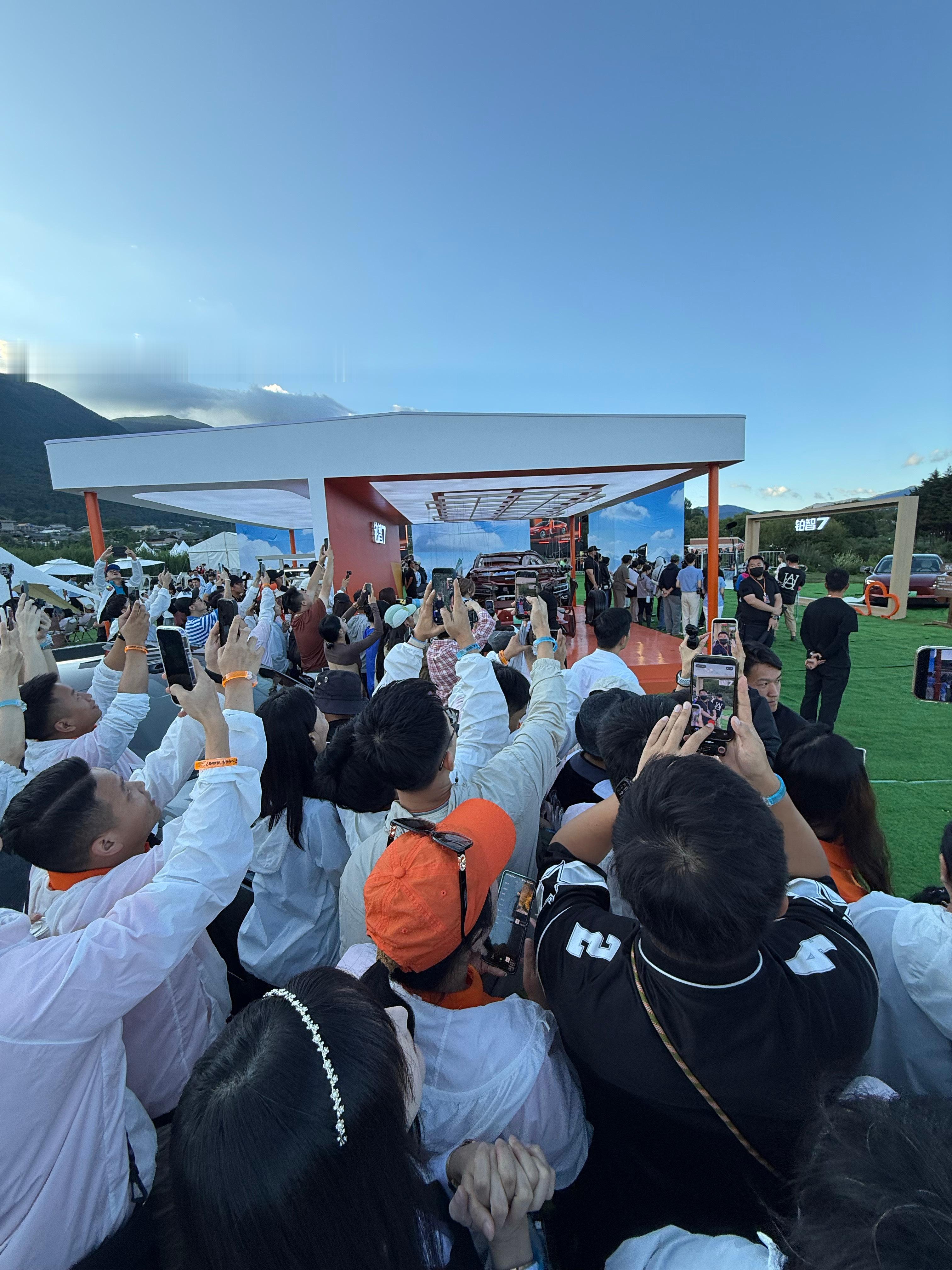 铂智 7 用户大会❌王心凌追星大会！ 