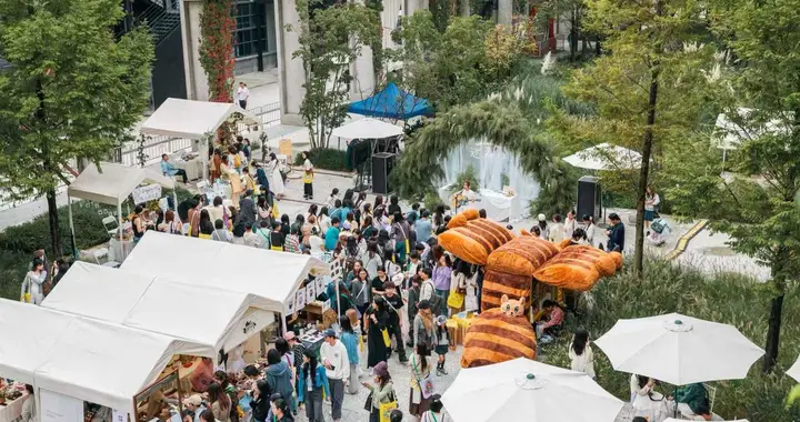 “探新成都”春季消费图景 | 看演出、打电竞、骑绿道……成都新消费场景让消费不再只是“买买买”