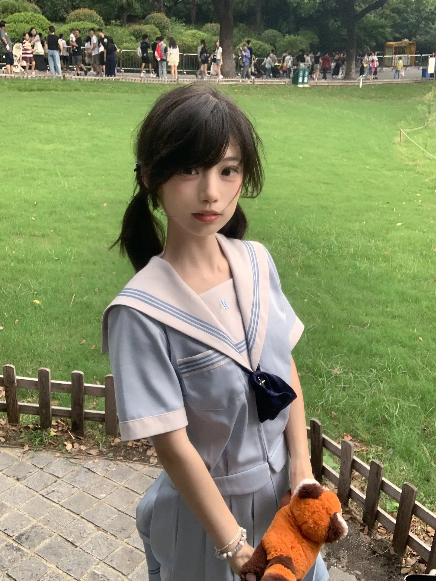风吹起来的时候 是风动还是心动