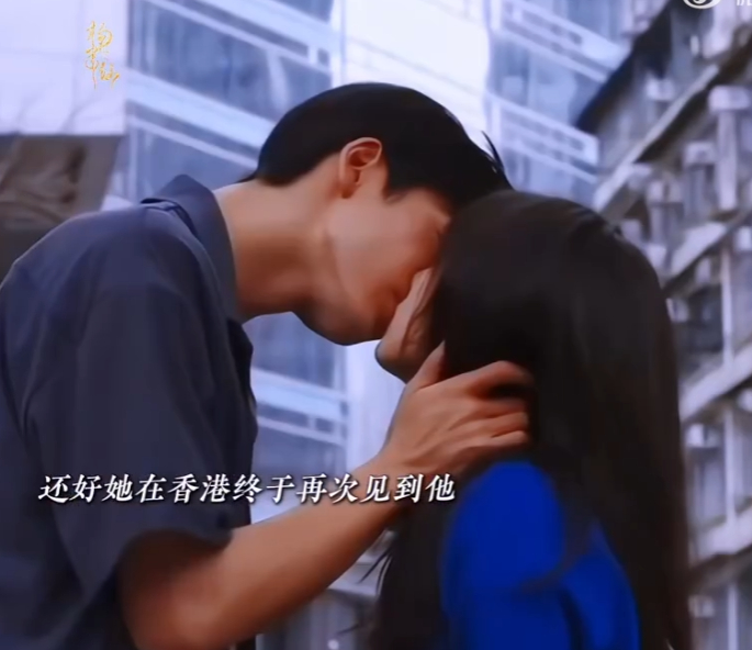 看到蒋峤西林其乐幸福会想掉眼泪 看蒋峤西和林其乐在一起真的好感动，林其乐的勇气和
