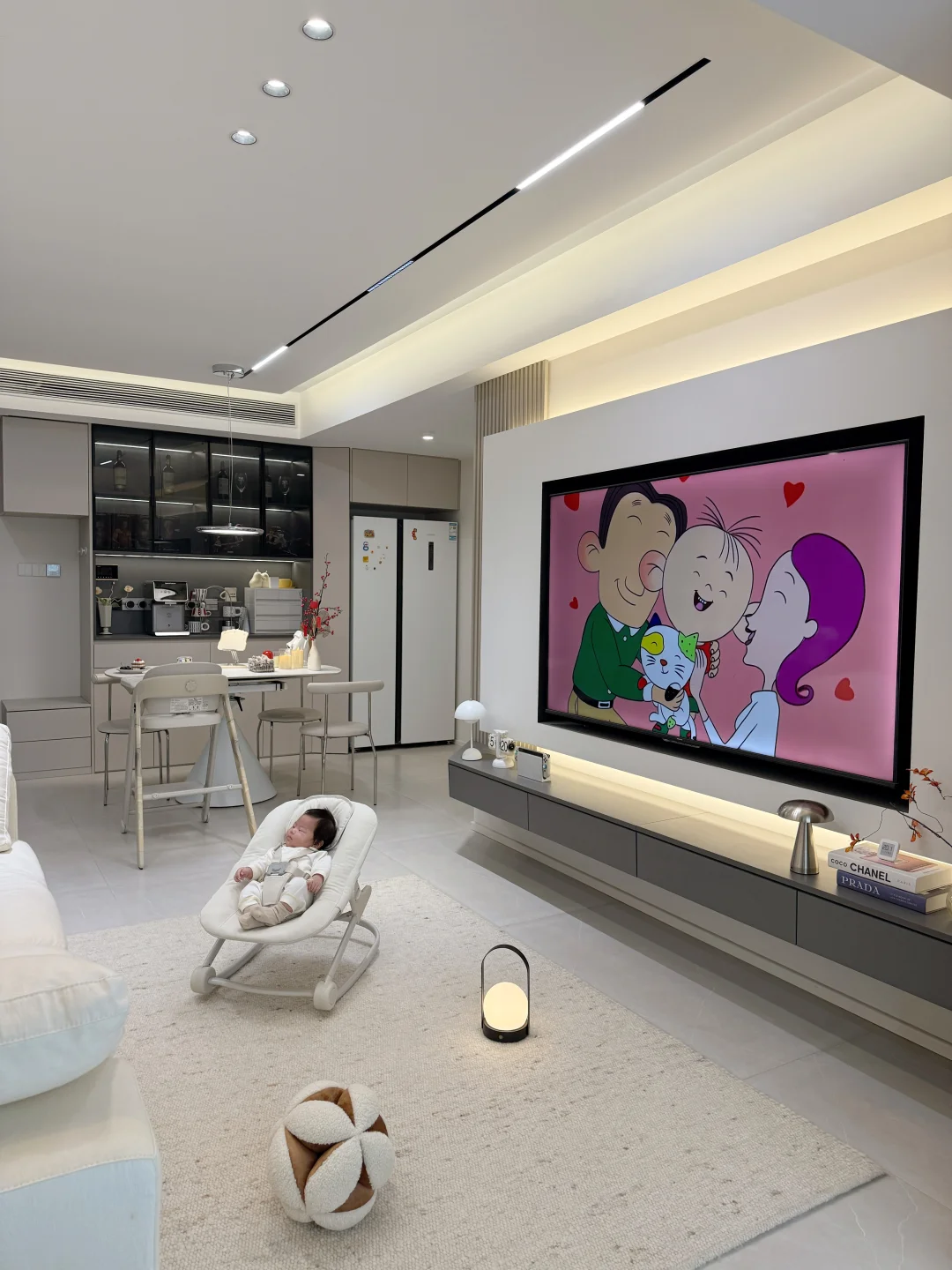 小小的家，终于凑齐“一家三口，三餐四季🥏”