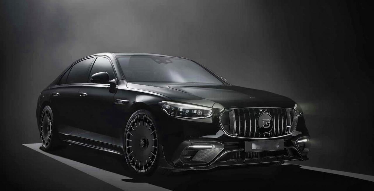 【Brabus巴博斯推出全新奔驰S63升级案例】该车命名为Brabus 930 