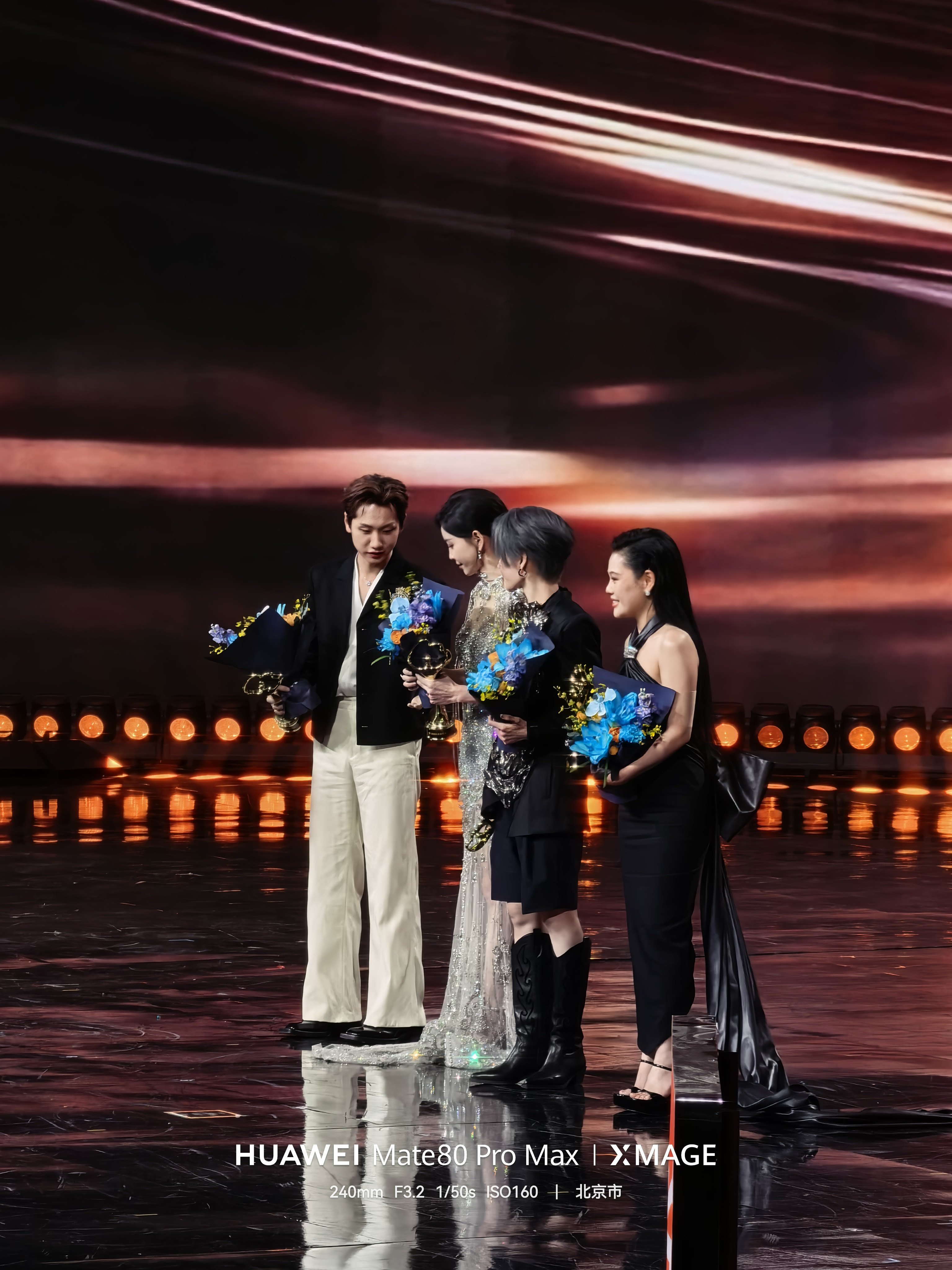 微博之夜内场明星多到手机快坚持不住了