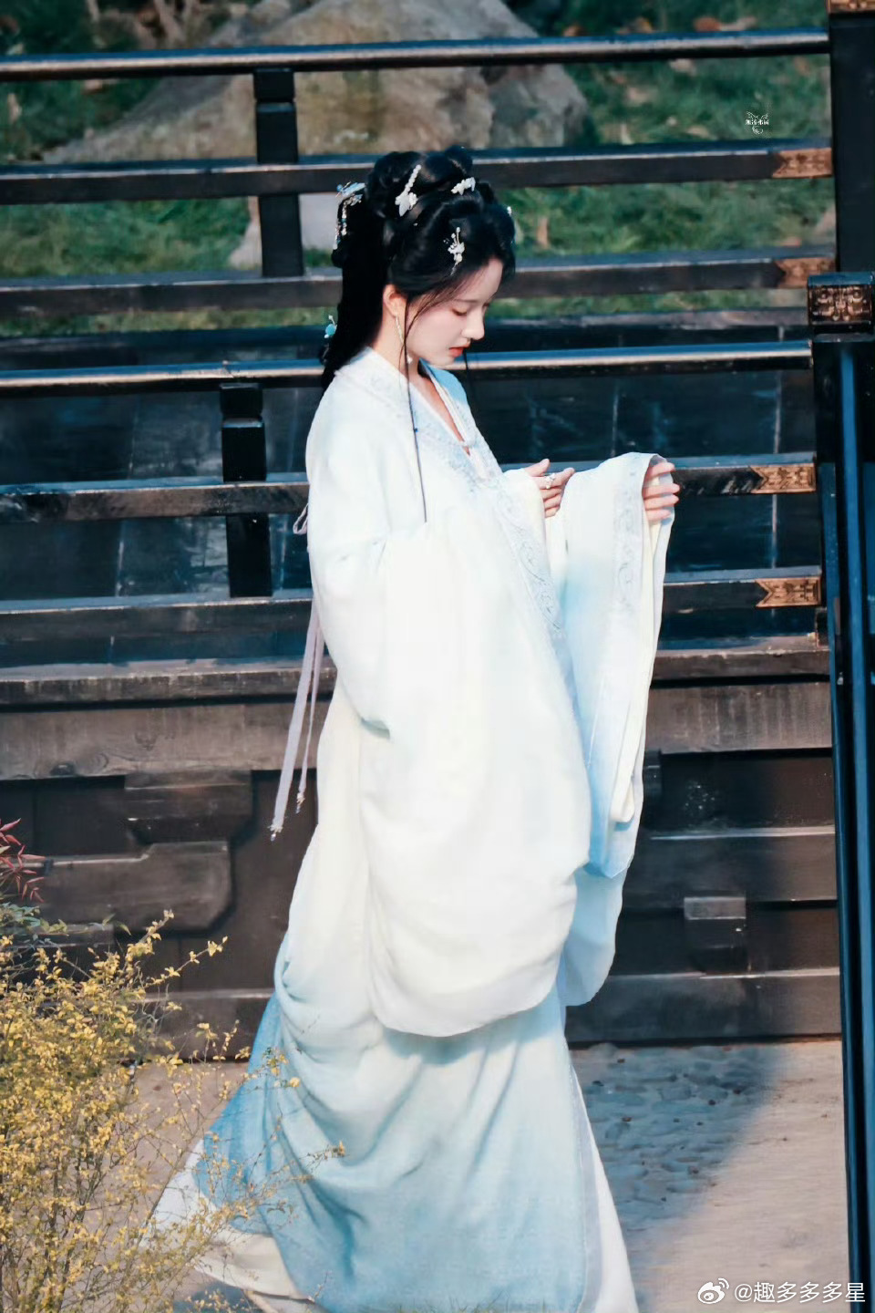 刘些宁 归良辰路透终于等到刘些宁首部古装女主！《归良辰》慕容婉婉路透超美，战国袍