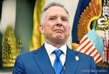 笑不活了！达沃斯这波操作，特朗普空手套白狼坑乌克兰

1月22日央视爆料，特朗普