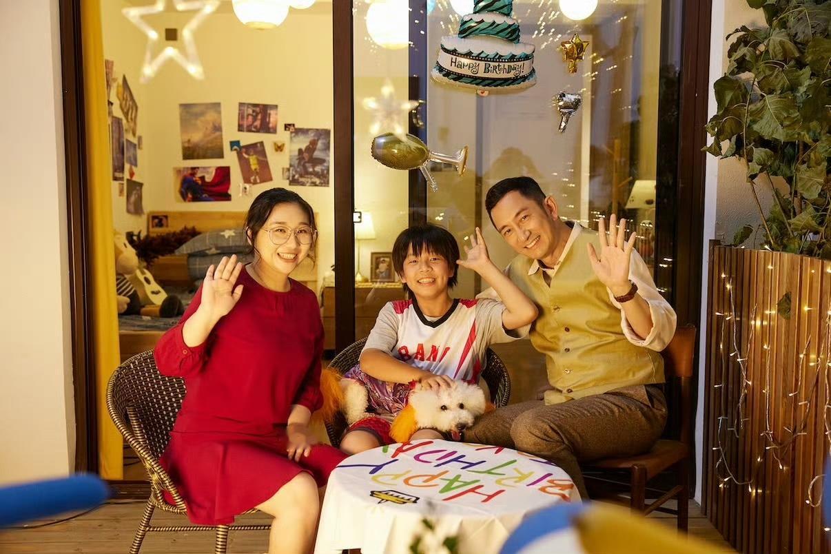 你说这是整的，电影《牛来》成参照物了，任何电影上映，都会拿来与其比较一番！这太尴