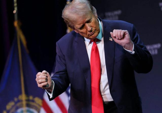 美国开始慌啦！美国把对中国的关税从145%降下来了，结果却发现中国客户没了，根本