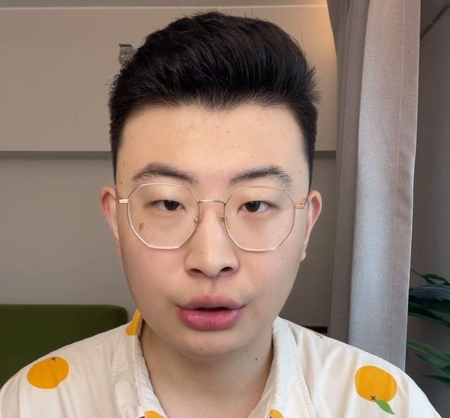相机的手动模式是怎么用的？在手动模式下，所有的参数都需要自行设置，你可以随心所欲