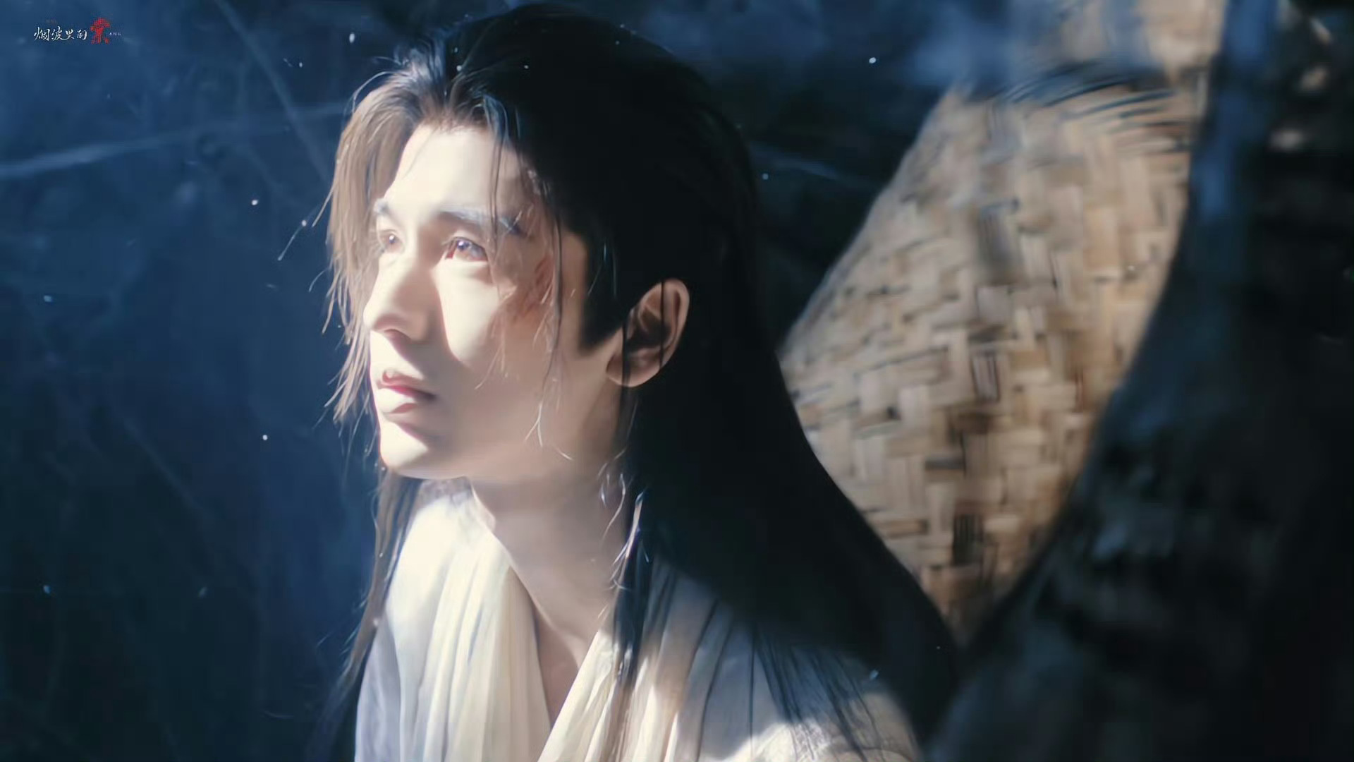 逐玉的成功在于第三集续看率95%张凌赫 赫帝颜值即正义，续看率主要是因为脸