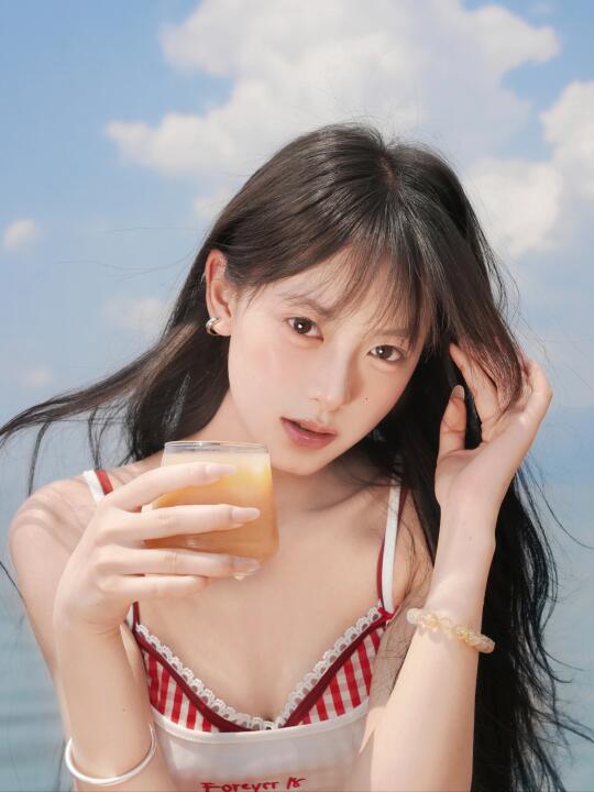 海边清爽的风拂过夏天𖠚ᐝ