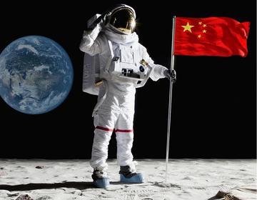 白宫宣布准备废除登月计划说明了什么？说白了，是美国没钱没实力了，只能看着中国登上