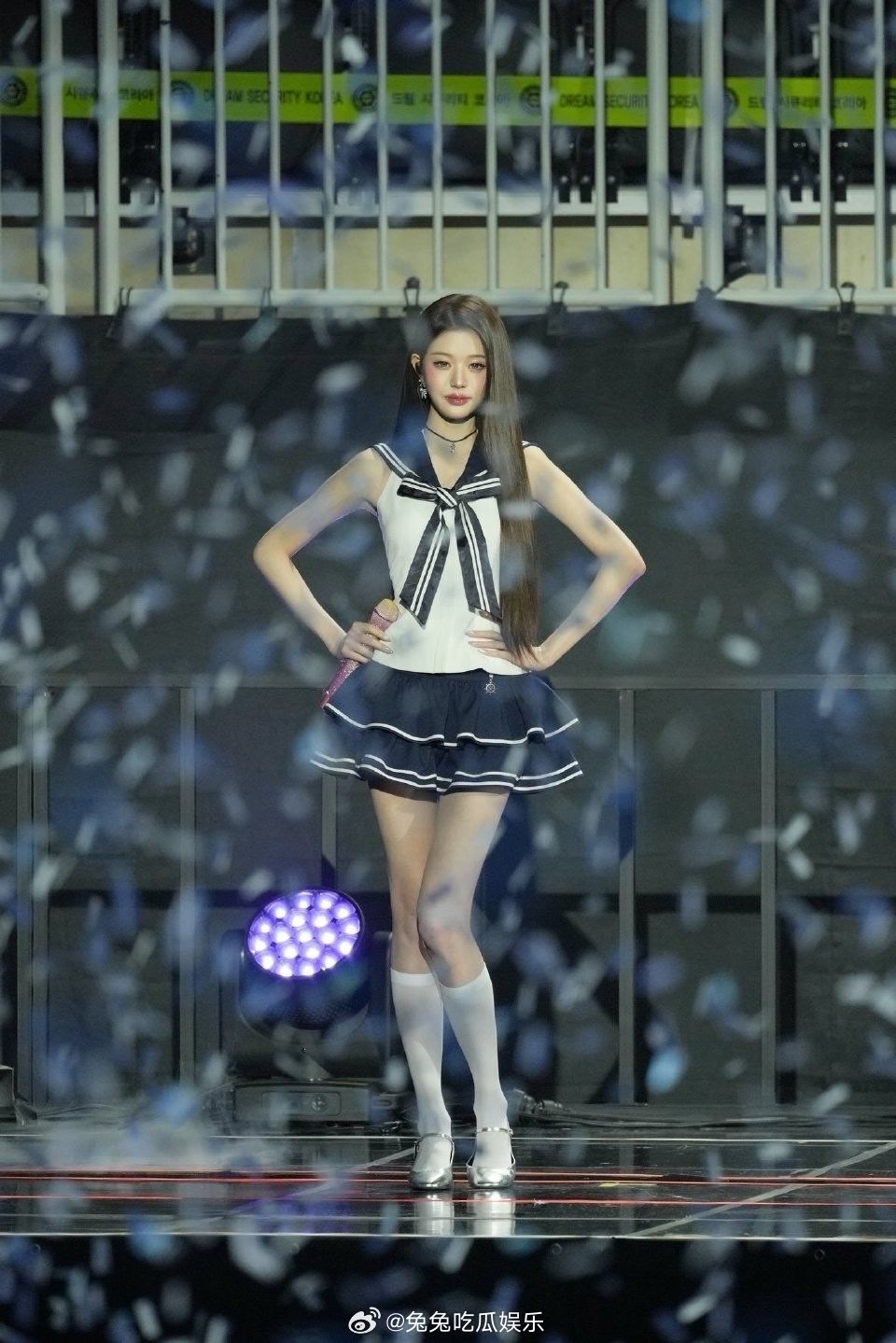 张元英水手服   美疯了 