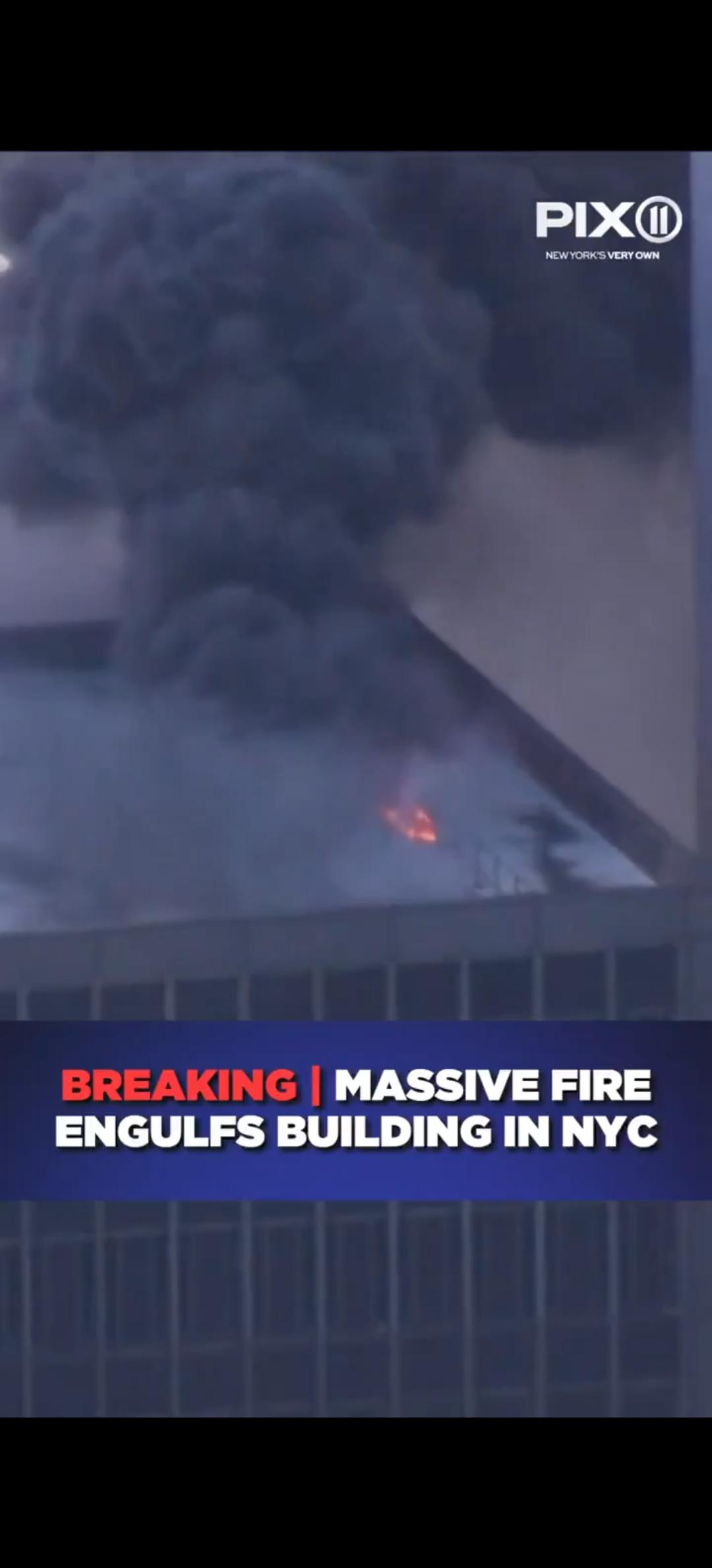 新闻快讯：纽约曼哈顿中城大火现场画面曝光
 
2026年3月17日，美国纽约PI