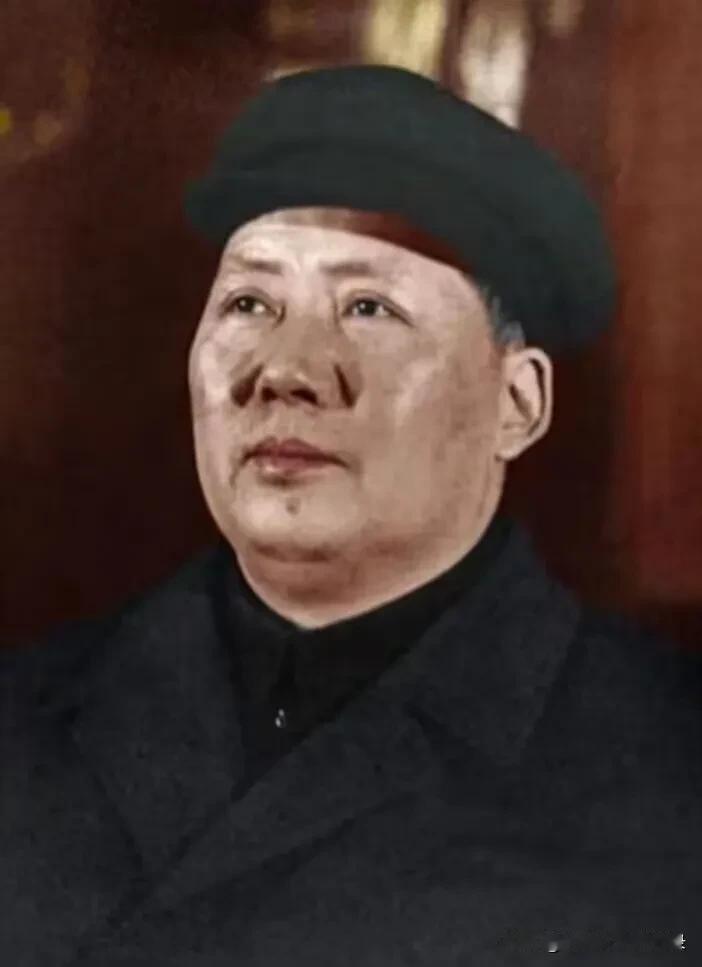 毛泽东主席，中国人民的伟大领袖、世界无产阶级的革命导师。毛泽东思想永远是中国人民