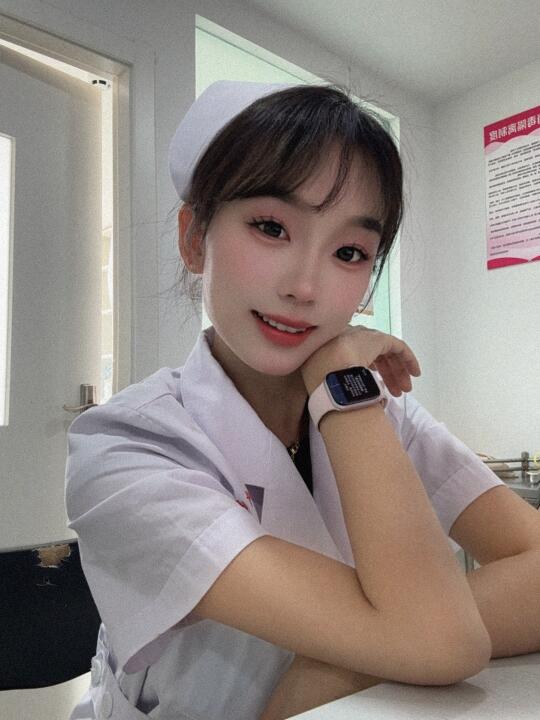 属于我们的节日 护士节快乐