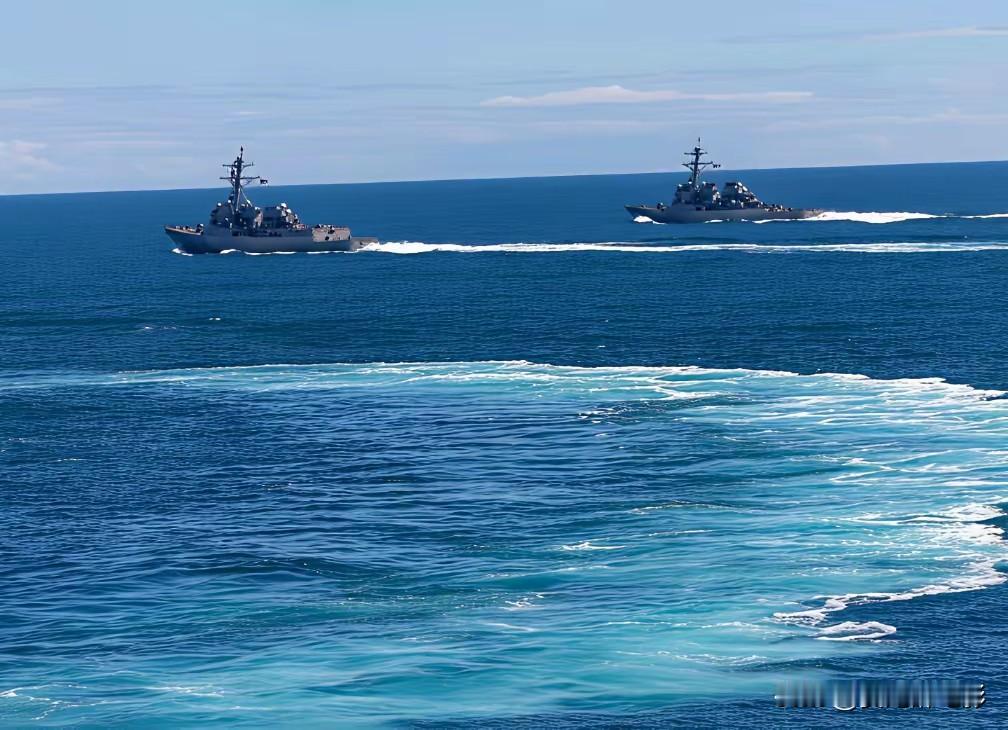 美国封锁伊朗全部港口，采取的是“抓大放小”策略：只在港口盯住伊朗大型油轮，一天就