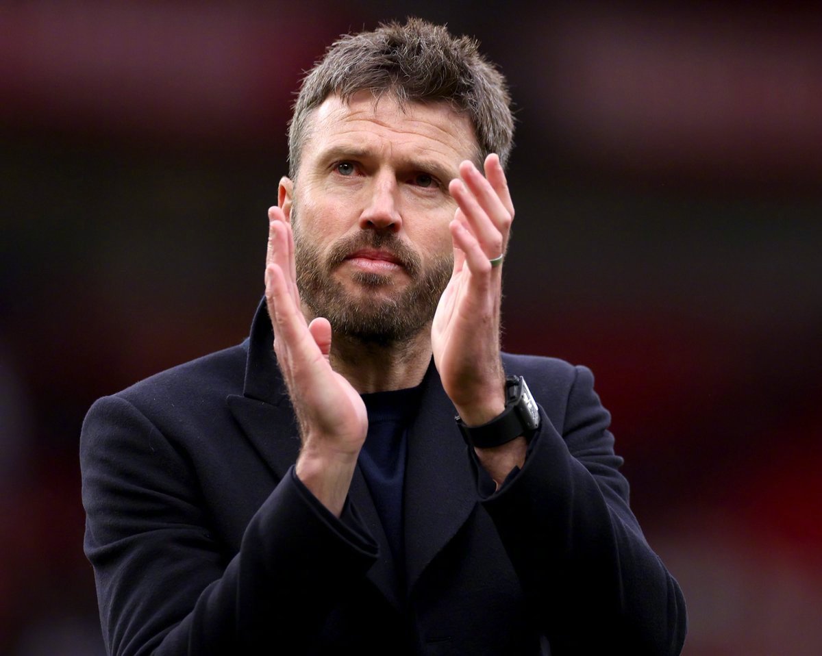 曼联未来三场比赛赛程：- 客场对阵伯恩茅斯- 主场迎战利兹联- 客场挑战切尔西预