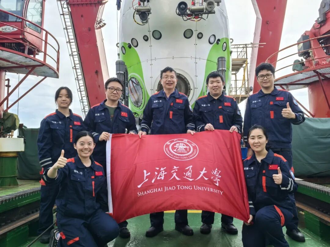 这些青年，要在万米海底绘制“清明上河图”