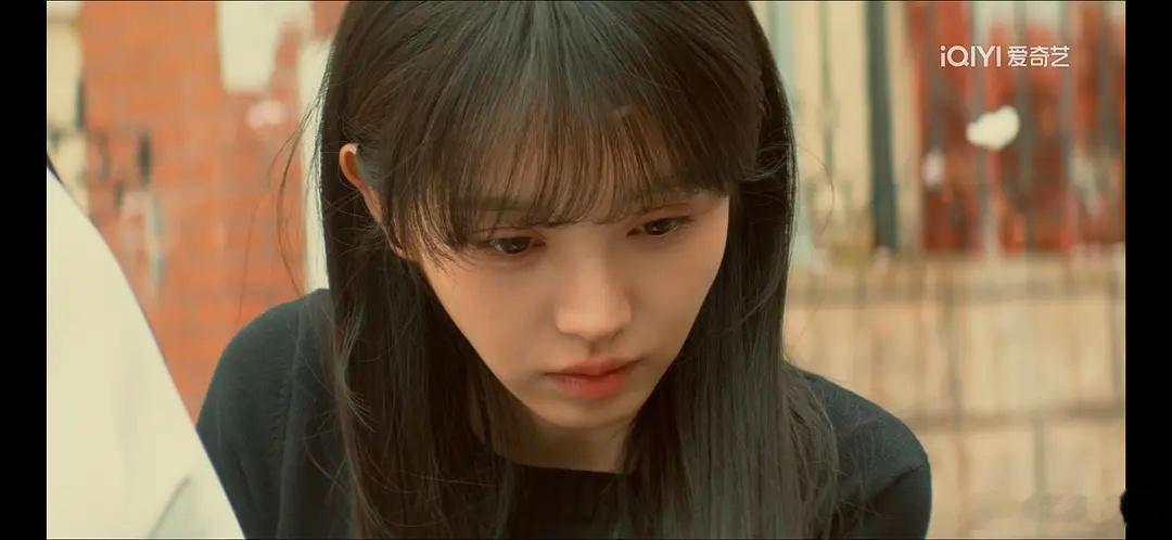 笑得肚子疼 