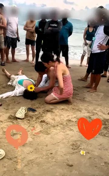 海南沙滩那个溺水女孩有后续了！

家属发来消息，女孩连夜转院后第二天就醒了。现在