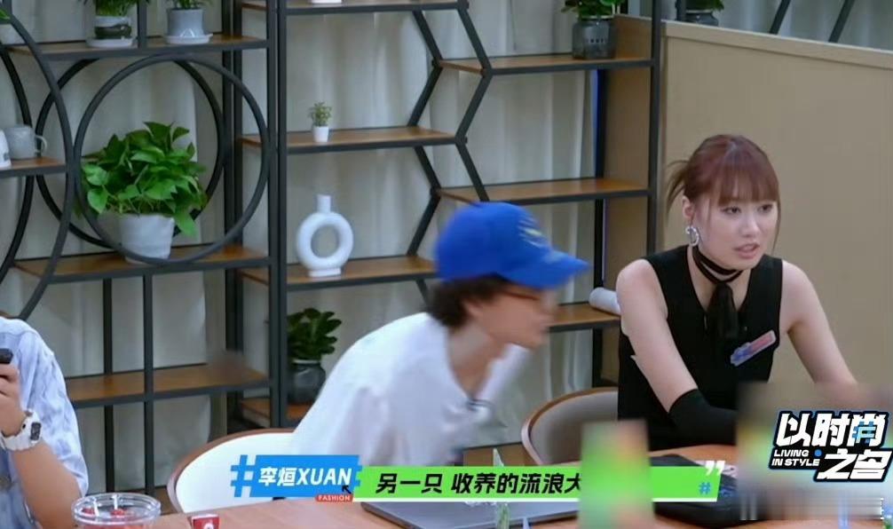 #希望我们都能成为不懂事的大人#在这个纷繁复杂的世界中，我们常常被教导要懂事，要
