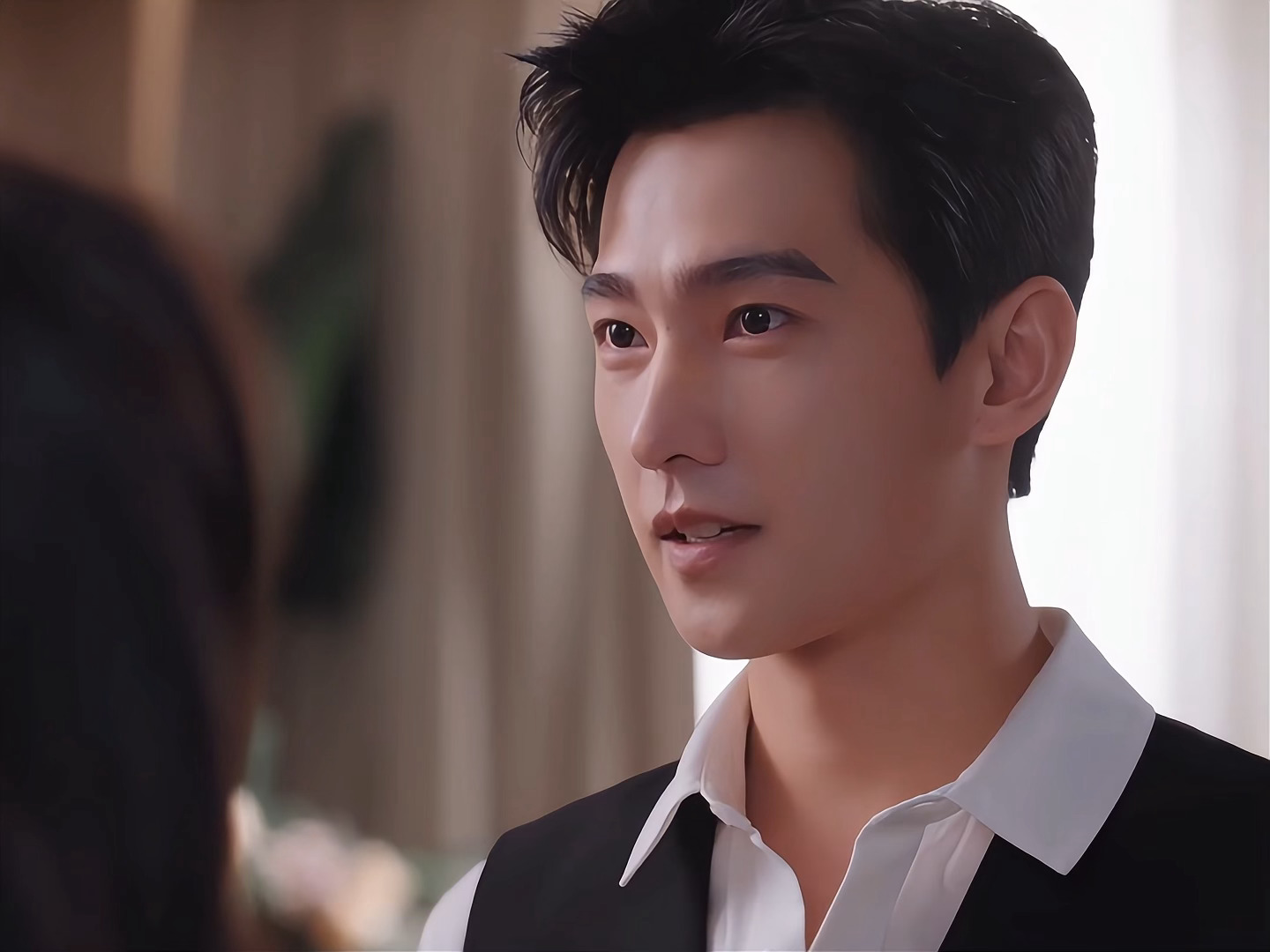 于途📷｜截修当时只懵懵懂懂的觉得我们于工惊为天人，后来才知道那是第一次心动。-