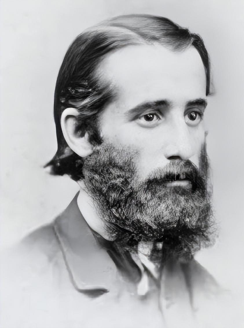 100年前的中国人，是一群什么样的人呢？

1906年，在中国生活了34年之后，