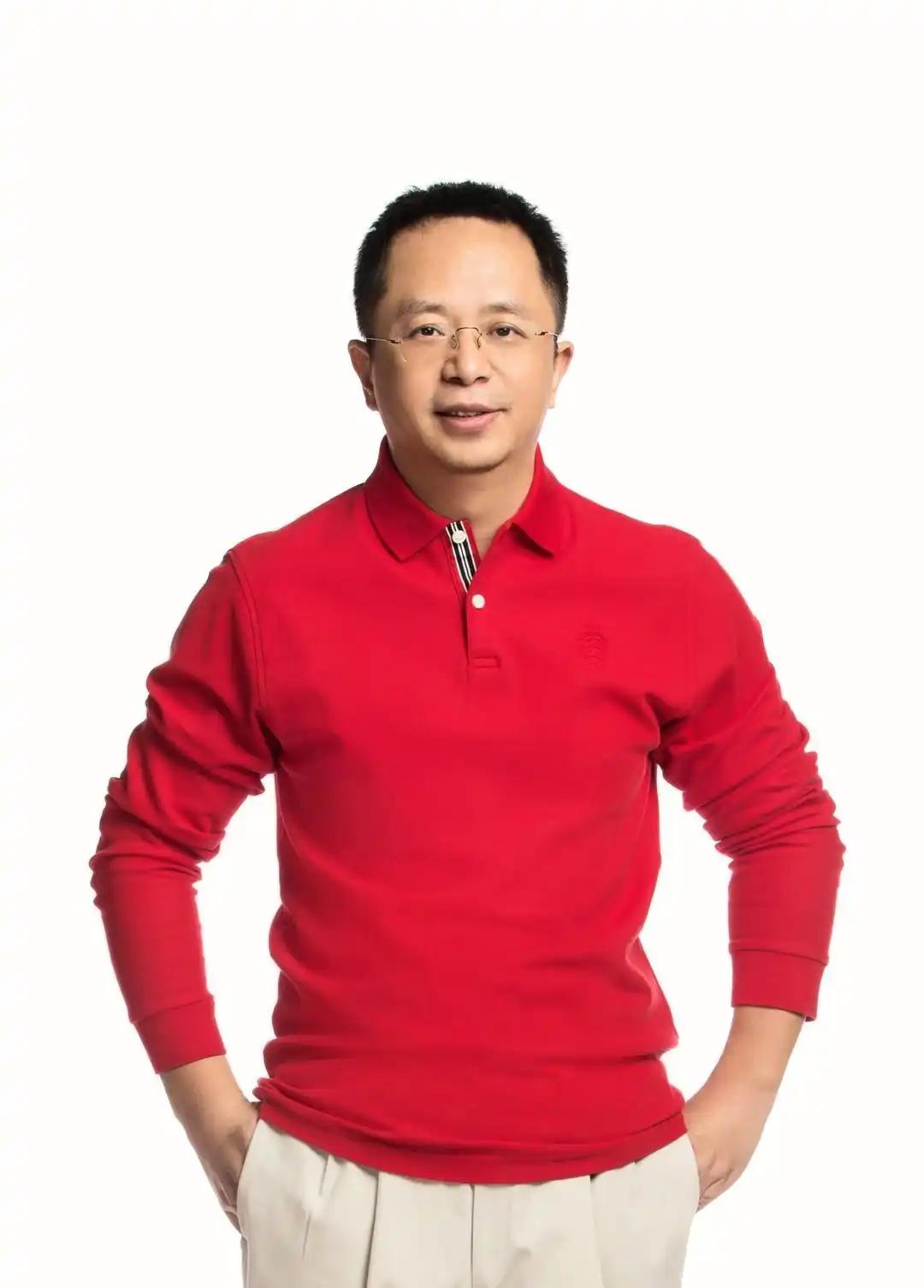360公司近日发布全员信，宣布向全体员工每人发放1亿Token，用于使用“360