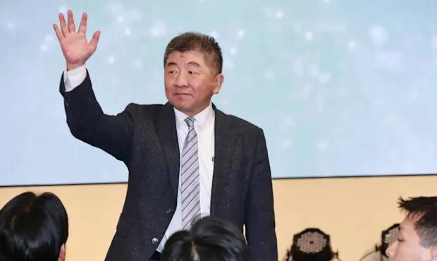 【胡文琦：佩服阿中讲干话的无良勇气】
面对近日慈济当年在采购“救命”的新冠疫苗过
