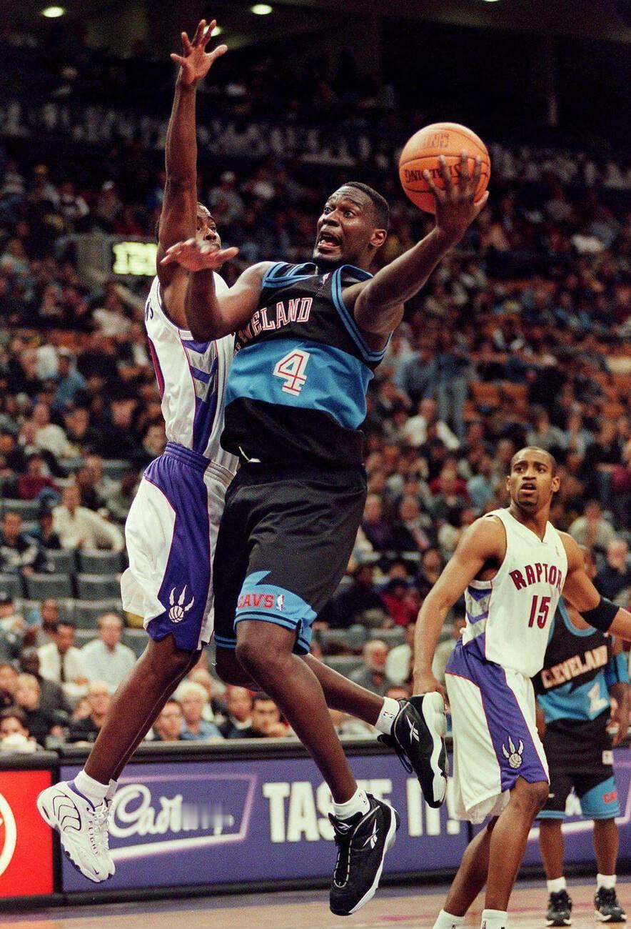 Shawn Kemp & Vince Carter  对于提高命中率颇有建树的两