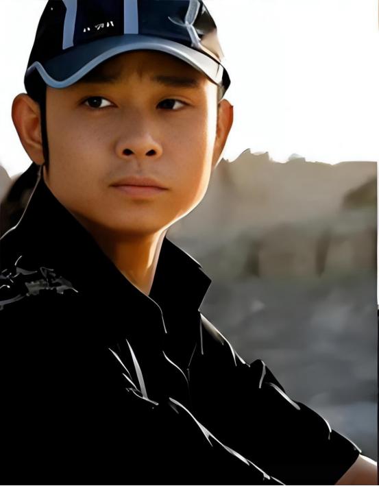 1991年，杨娜为了嫁给有钱的富商背叛刀郎，狠心抛弃40多天大的女儿。刀郎伤心欲