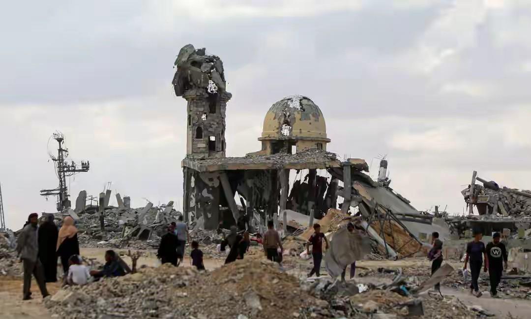 就在刚刚
 
美国突然在联合国安理会提交并对外宣布了一份在加沙组建“国际安全部队