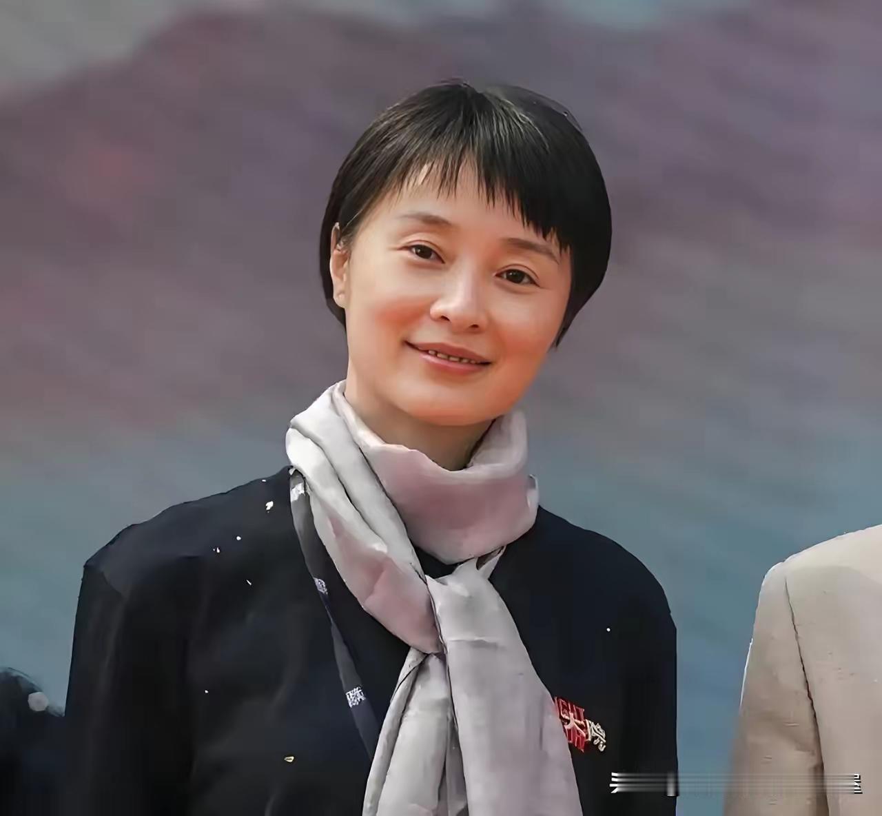 终于明白了吴越的心声！为什么她选择不走婚姻的路？其实原因并不复杂，也不是因为经济