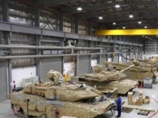 中国为什么不让三一重工造坦克？因为说白了，只要不打仗，三一重工可能就没必要上场。