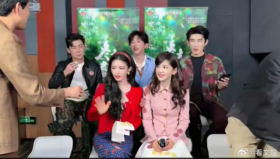 章若楠长镜头郑晓龙一场一场的看章若楠 庄庄在电视剧冬去春来，用心对待每一份善意与