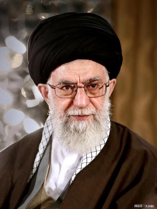 曾有网传哈梅内伊遗言，不知真假，但它肯定契合当前伊朗举国上下的义勇。

即使是伊