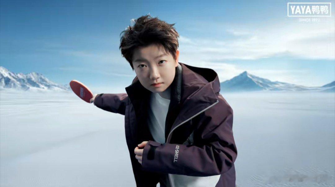 孙颖莎鸭鸭品牌全球代言人  温暖内核——底气，亦是温柔的力量 在YAYA鸭鸭与孙