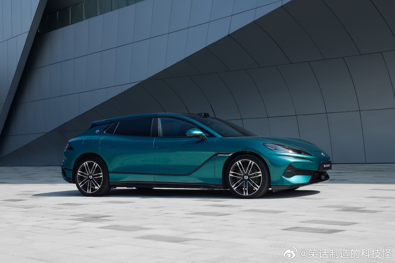 3月5日，全新腾势Z9GT正式上市，定位科技性能旗舰GT，携多重上市权益重磅来袭