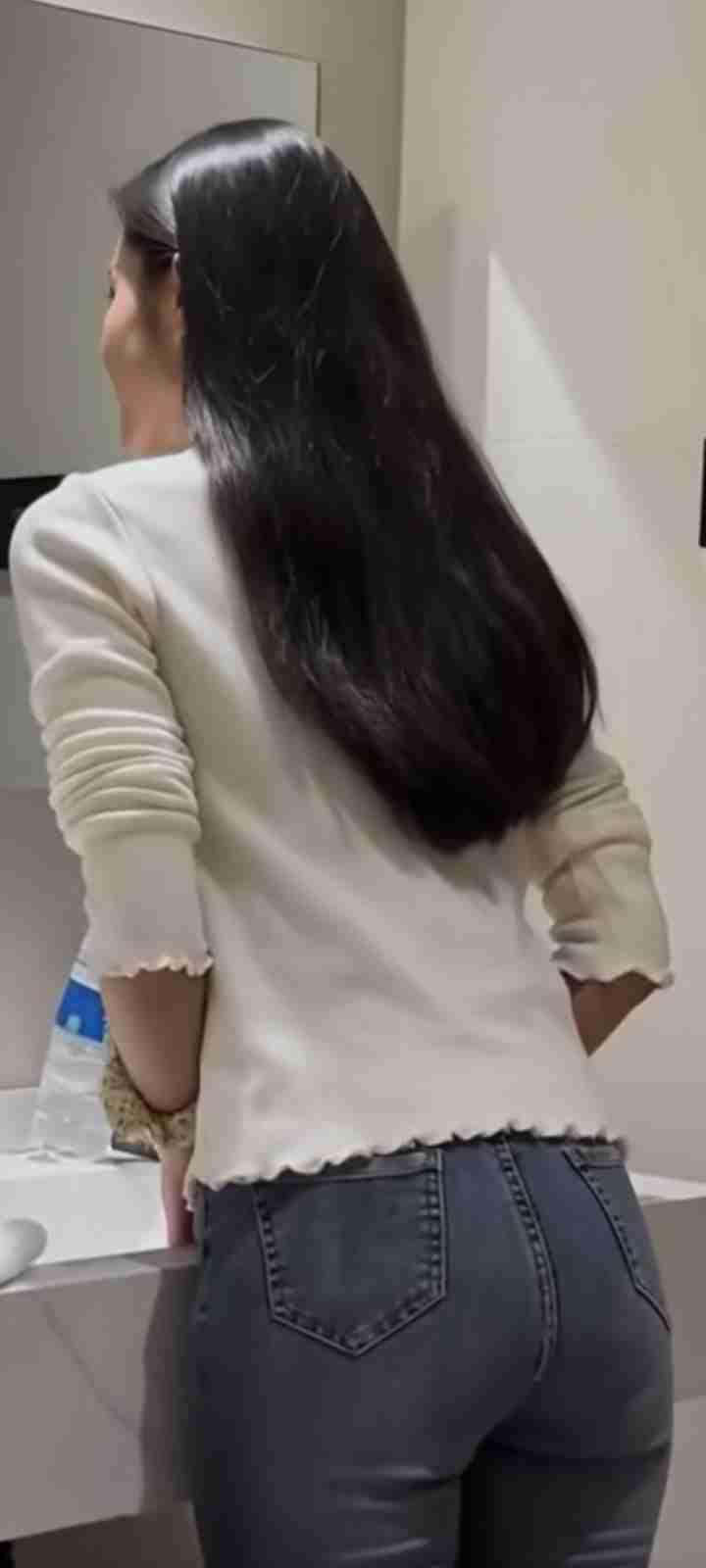 我的今日状态：😁轻松愉快
我这里的天气：☀️晴天