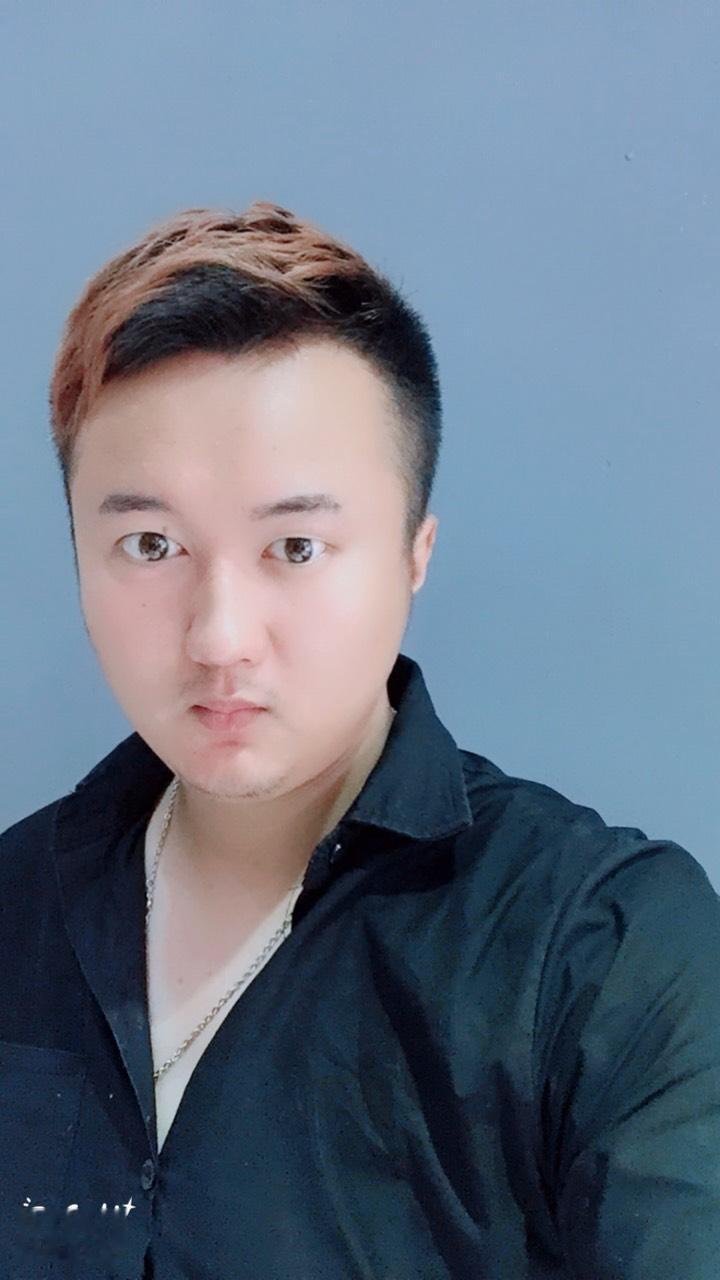 苏超之歌火遍全网！6万人大合唱的背后，藏着江苏人最燃的浪漫
最近刷到苏超决赛现场