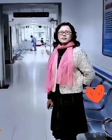 兰越峰，这个曾经引发广泛社会讨论的名字，如今已经很少被人提起。今年她62岁，没有