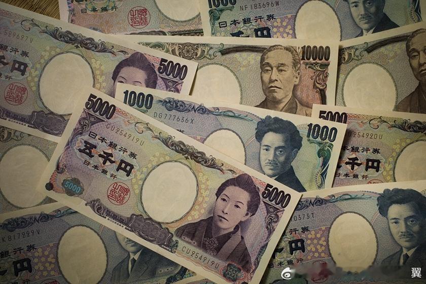 日元全线溃败截至12月20日，日元汇率正经历剧烈波动并面临显著的贬值压力。尽管日